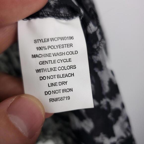 Notations Top Womens 2X Tie Front Ruffle Neck Dark Artsy Abstract Goth Retro - Picture 9 of 10